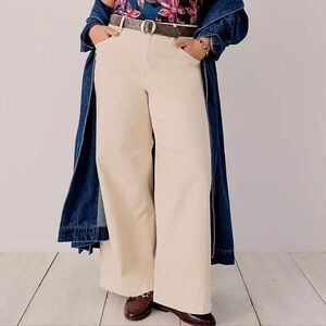 Lane Bryant Mid-Rise Signature Fit Wide Leg Jeans Size 18